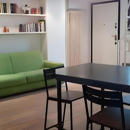 Апартаменты La Casa Nel Cortile-Free Parking Милан Экстерьер фото